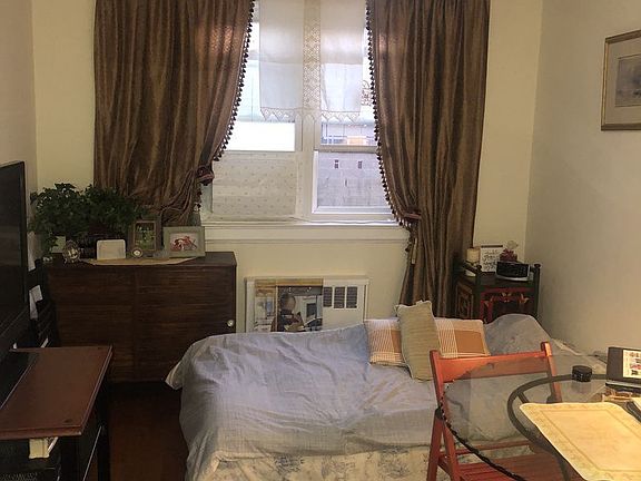 2nd image of 4111 31st Ave APT 1