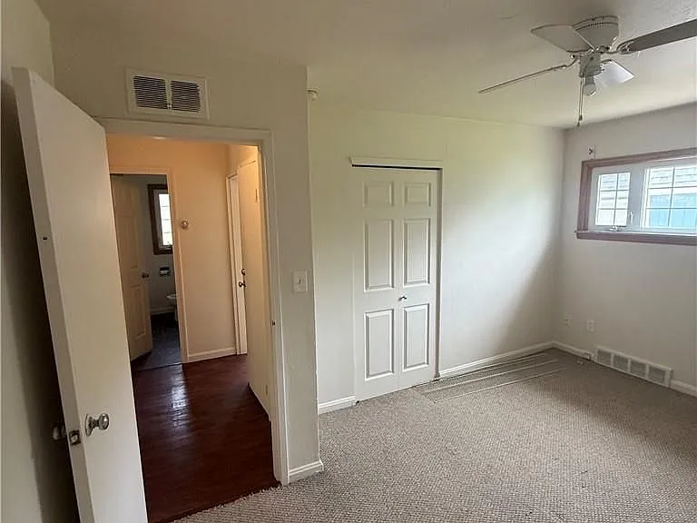 17209 Puritas Ave — Photo 9