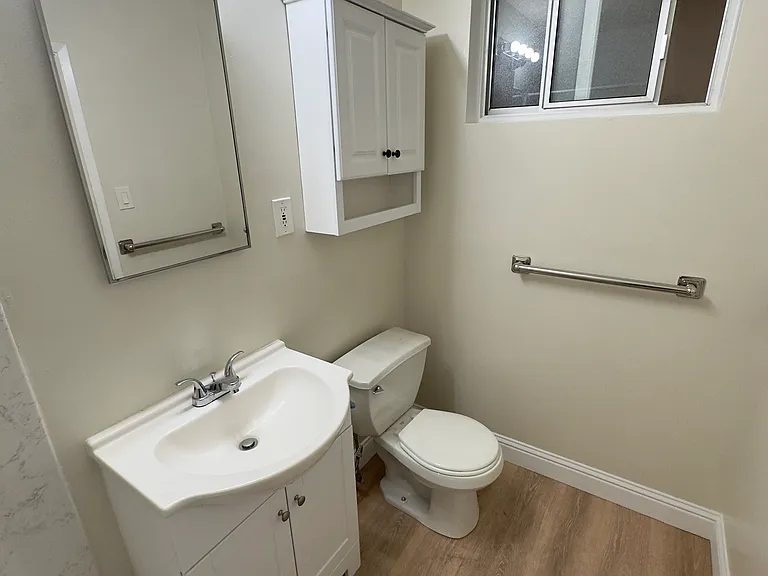 2609 Judah St #15 — Photo 5