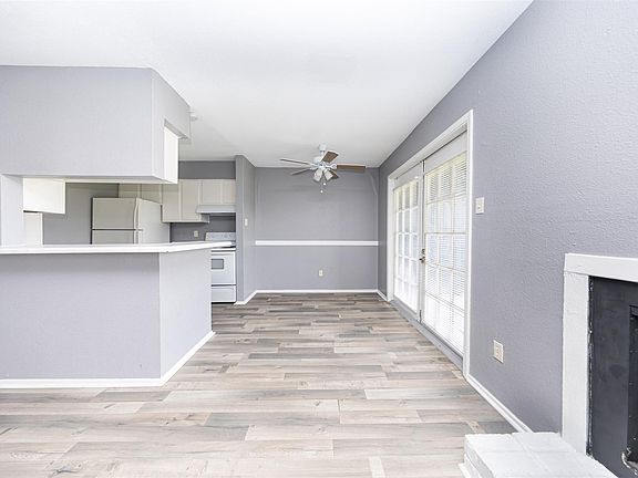 4th image of 13480 S Thorntree Dr APT 1206
