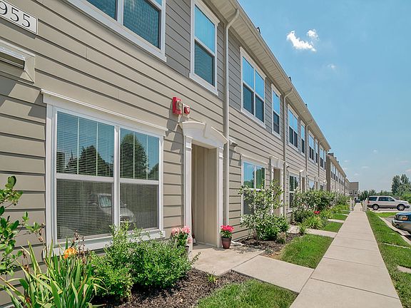 New Forge Crossing apartments