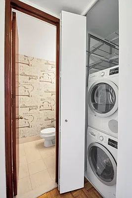 Sold by Compass | media 10