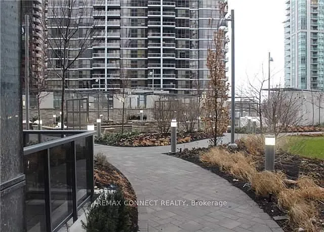 5 Sheppard Ave E #1917 — Photo 12