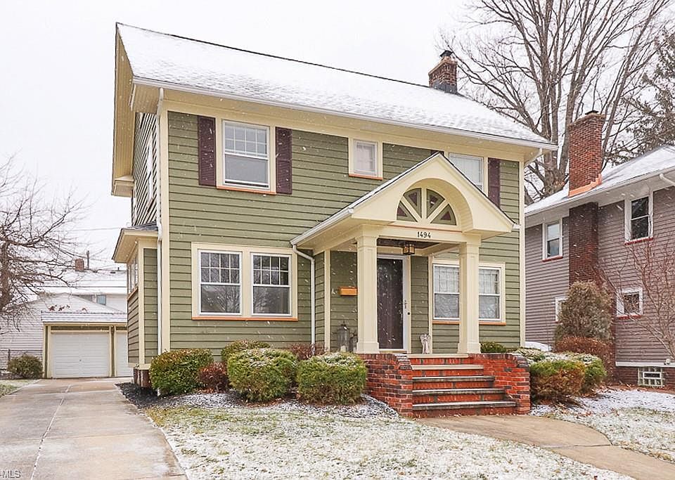 1st image of 1494 Parkway Dr