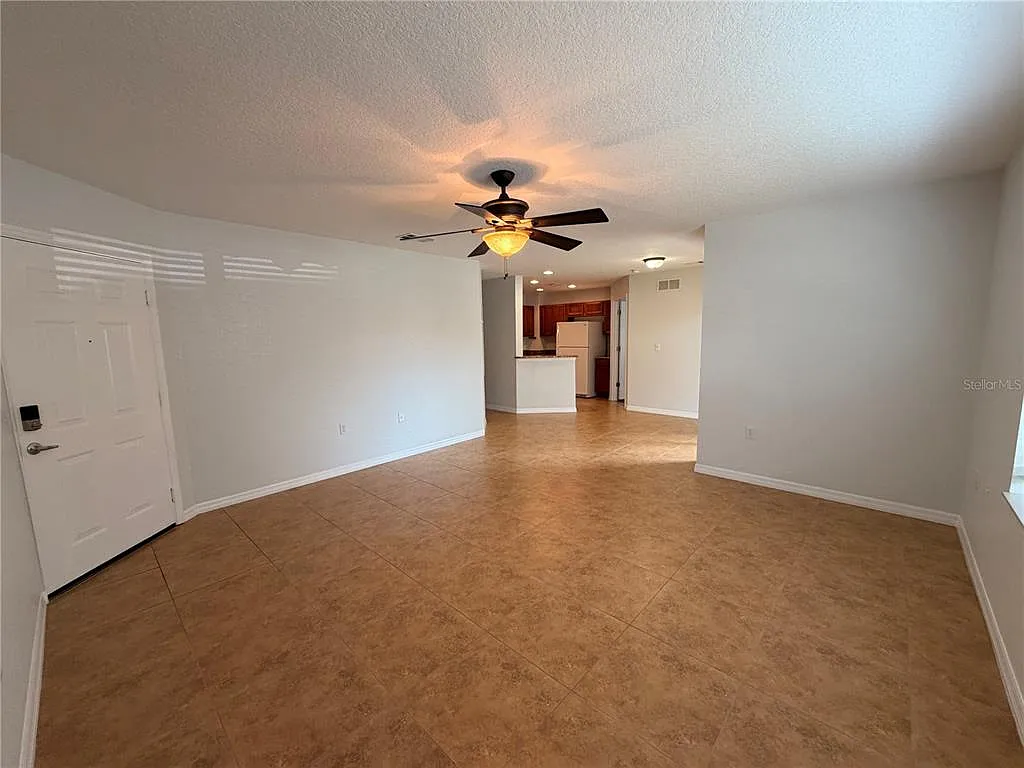 2 bed, 2.0 bath, 951 sqft, $1,650 — Photo 4