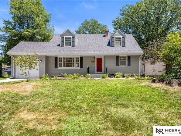 1734 S 41st St, Lincoln, NE 68506