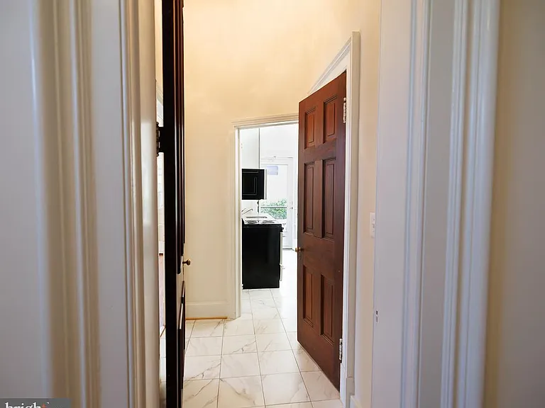 131 N Washington St #4 — Photo 26