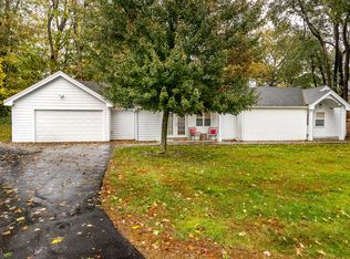 32 Billings St #1B, Sharon, MA 02067
