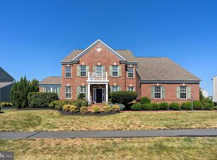 42109 Saxon Shore Dr, Leesburg, VA 20176