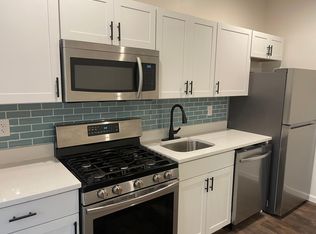 305 Lea St, Homestead, PA 15120