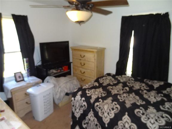 5th image of 2608 Harold Ave