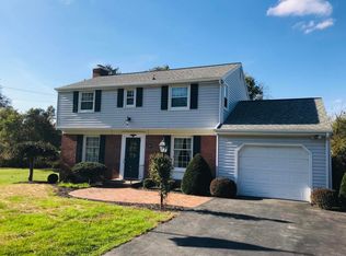 301 Buttonwood Ln, Muncy, PA 17756