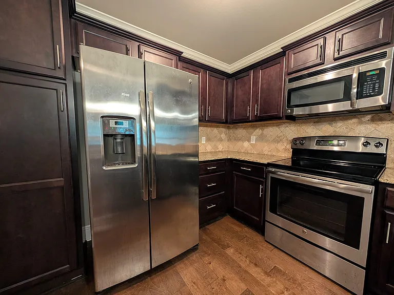 1301 Louisiana St #301 — Photo 2