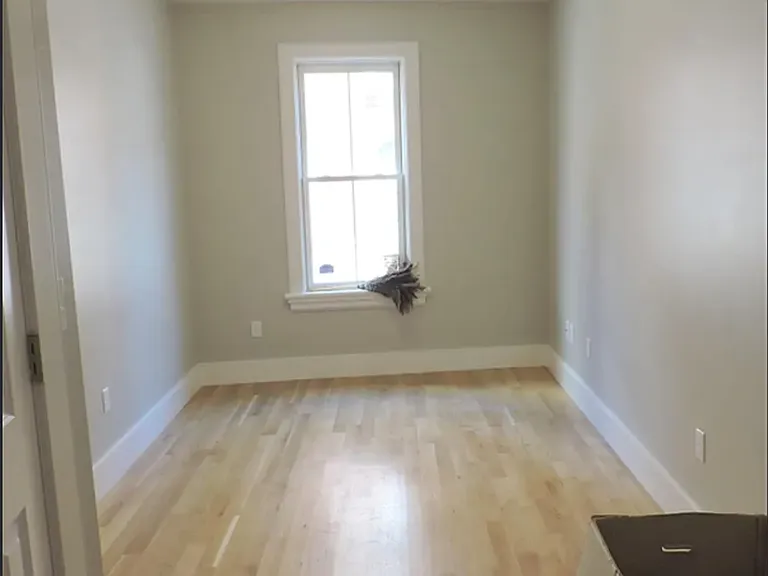 44 Bow St #3 — Photo 14