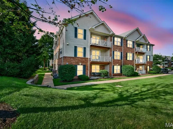 11095 Gravois Rd APT 204, Saint Louis, MO 63126