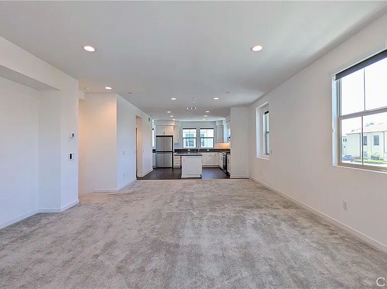 231 Babson Ct — Photo 16