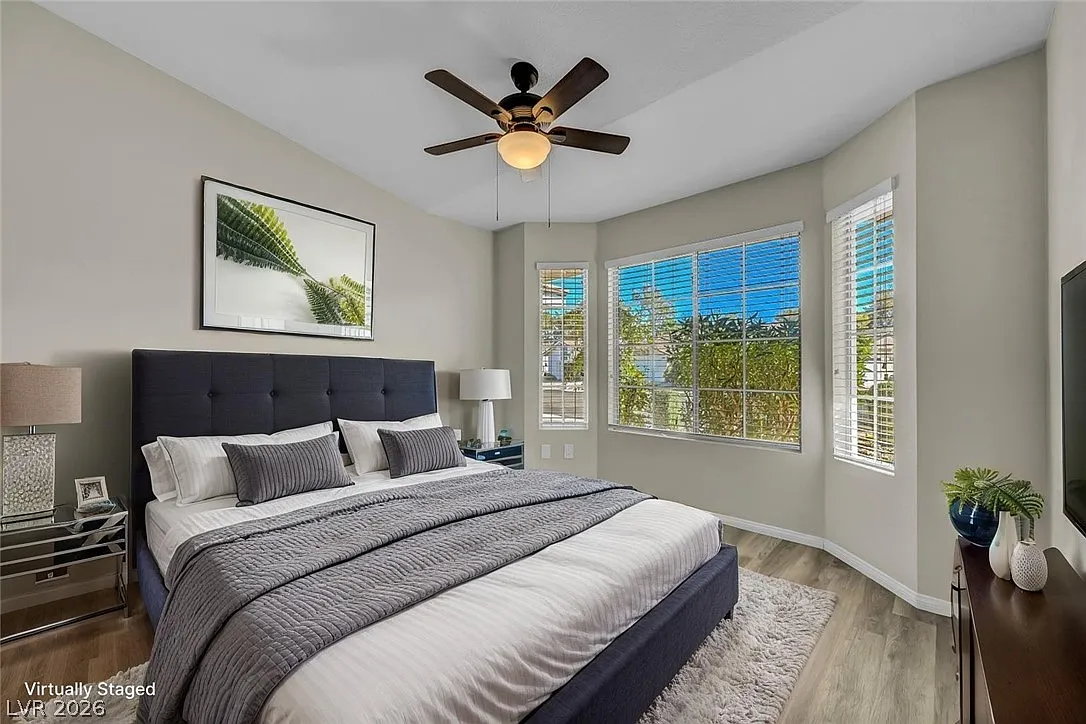 3 bed, 2.0 bath, 1590 sqft, $2,350 — Photo 4
