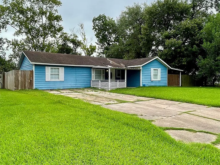 10823 Eddyrock St — Photo 3