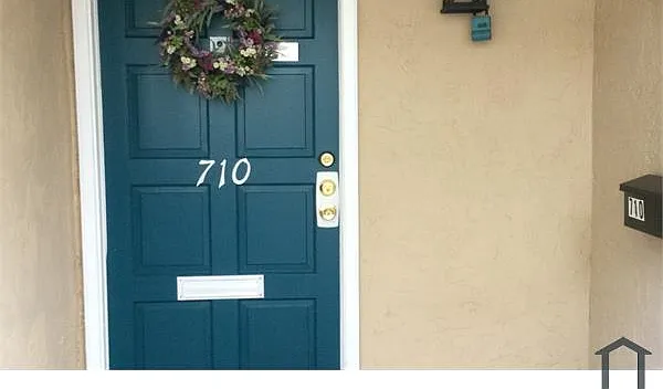 710 Oaks Field Rd — Photo 1