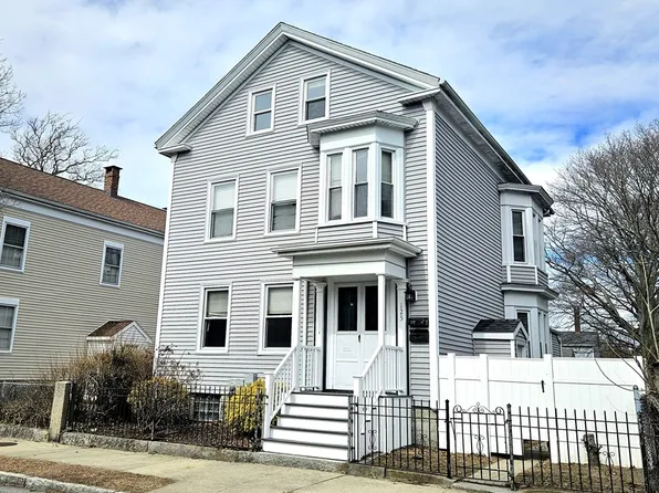125 Hillman St, New Bedford, MA 02740