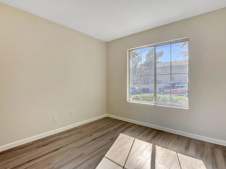 7616 Vista Hills Dr — Photo 20