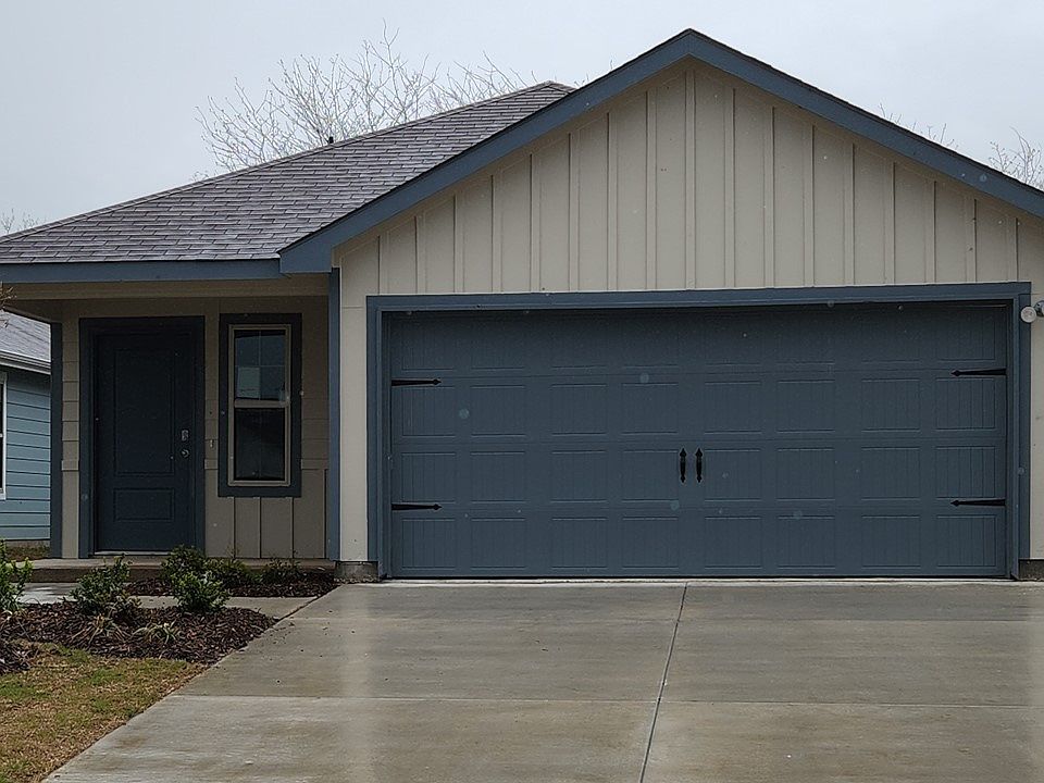1st image of 331 Vitex Dr