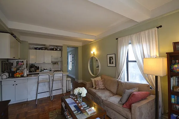 Rented by Corcoran | media 12