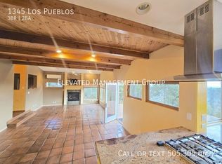 1345 Los Pueblos St, Los Alamos, NM 87544