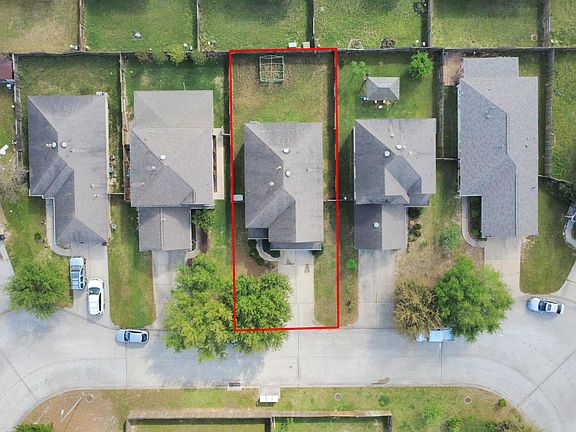 3rd image of 9014 Wildbird Ln