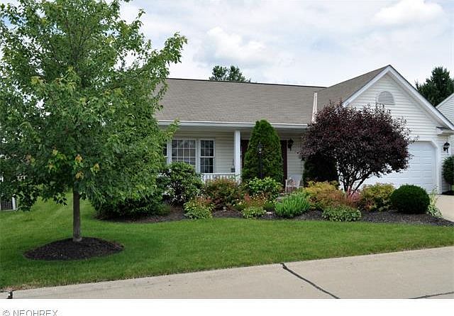 1st image of 598 Thornberry Ln