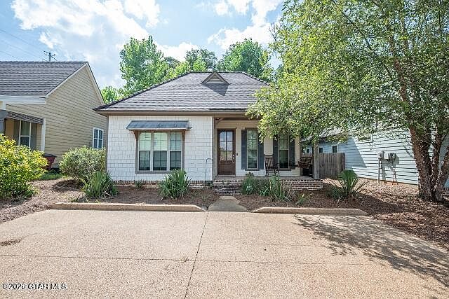 1st image of 103 Creekside Cv