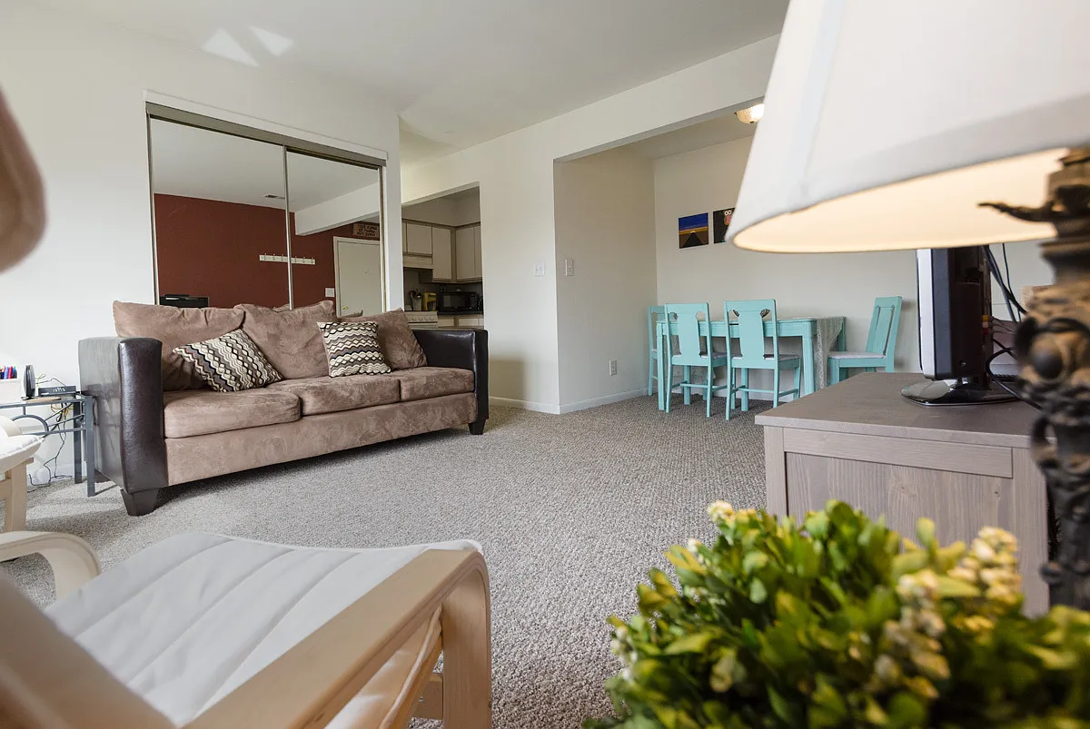 Woodstone Apartments — Photo 1