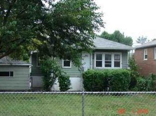 639 119th St, Whiting, IN 46394