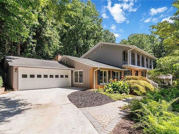 4th image of 4037 Morgan Rd