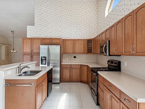 5th image of 7515 Rockbridge Circle #7515