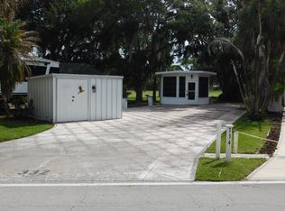 332 Plantation Dr, Titusville, FL 32780