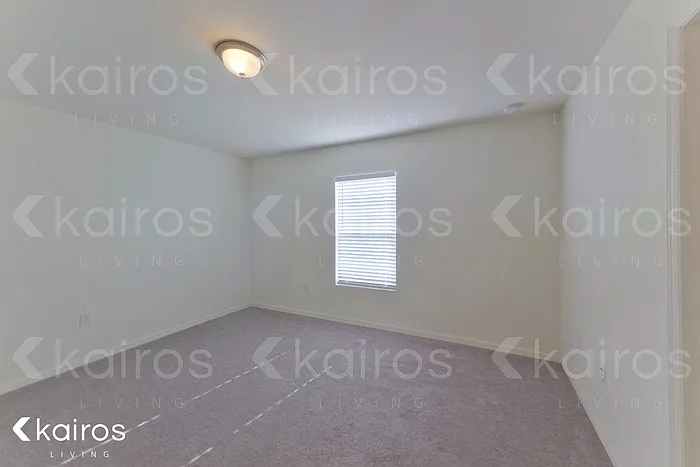 3024 NE 1st Ave — Photo 12