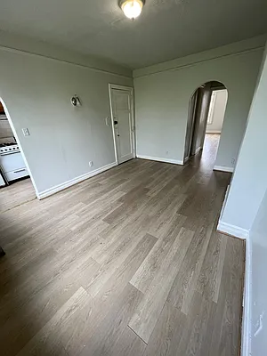 Rented by ERNY LLC | media 3