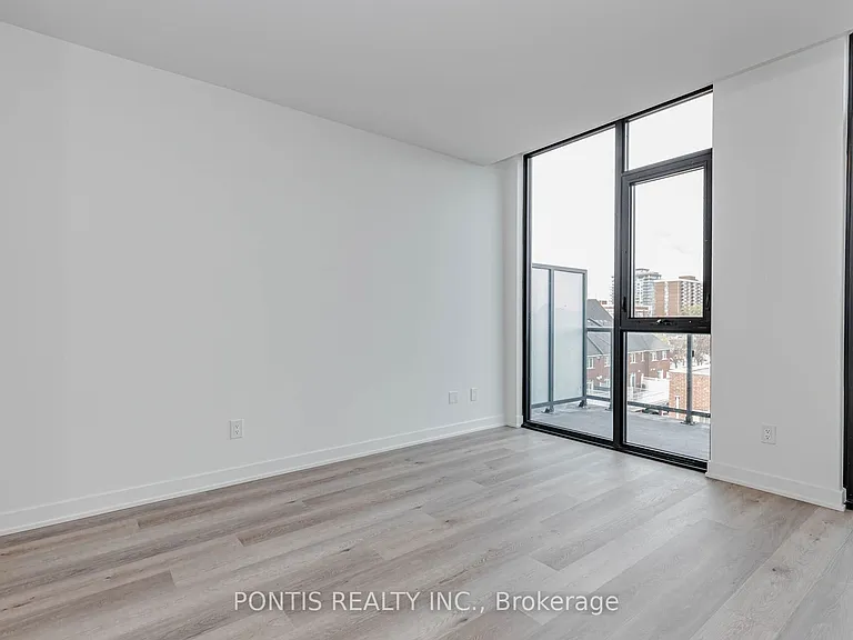2075 Lakeshore Rd #404 — Photo 15