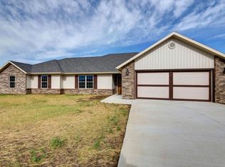 23 Kinder Ln, Rogersville, MO 65742