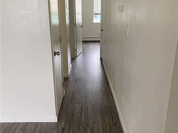 3rd image of 135 Beach 60th St #1
