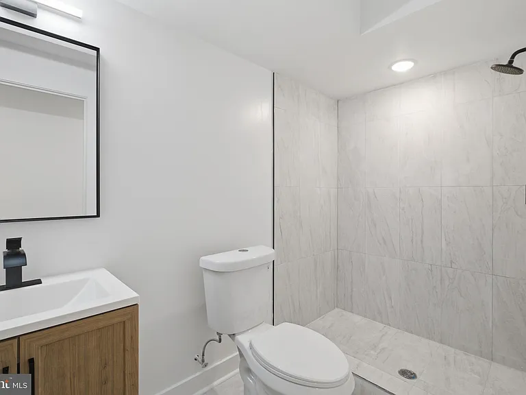 4312 Pennsgrove St #1 — Photo 17