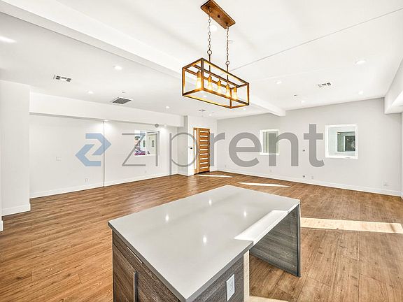 3rd image of 5641 1/2 Riverton Ave