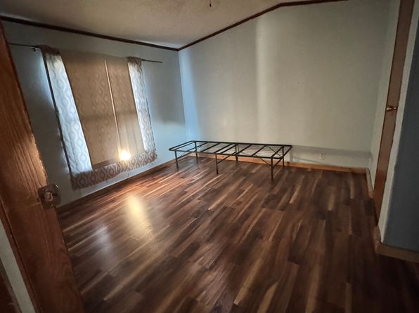 50 Circle T Rd