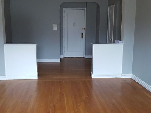 3rd image of 2206 Holland Ave APT 1H