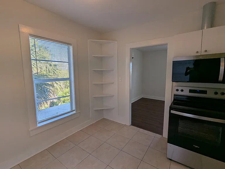 127 S Peninsula Dr #3 — Photo 23