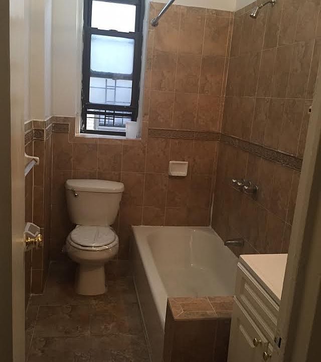 1st image of 95 W 195th St APT 7E