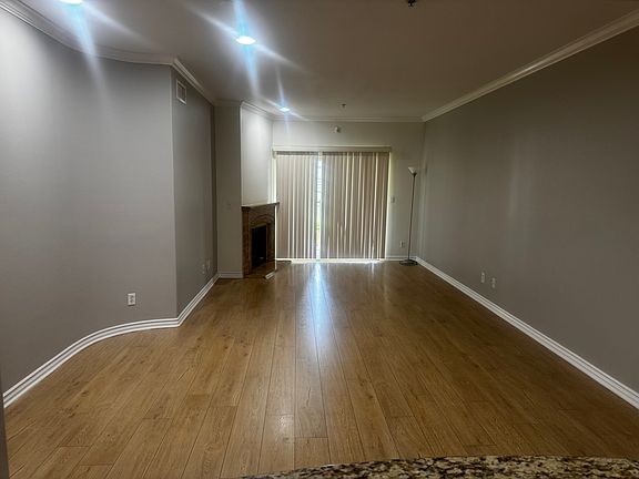 3rd image of 10715 Camarillo St Unit 101