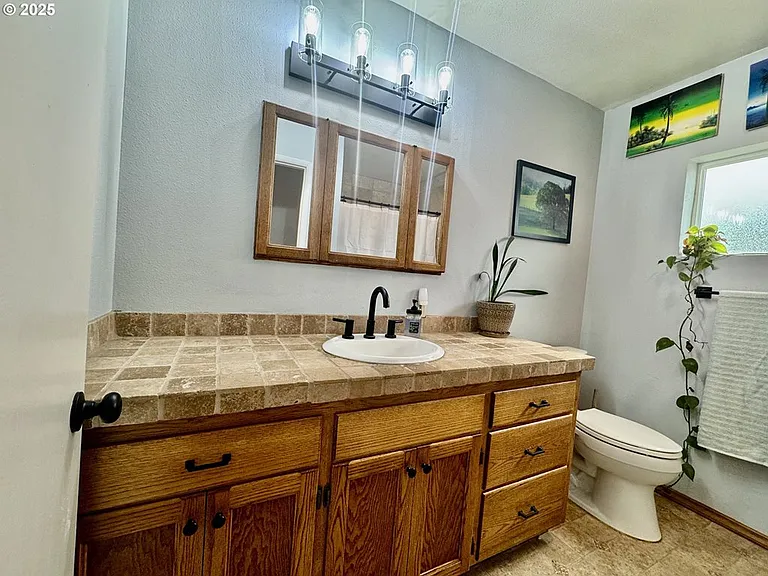 25371 Perkins Rd — Photo 18