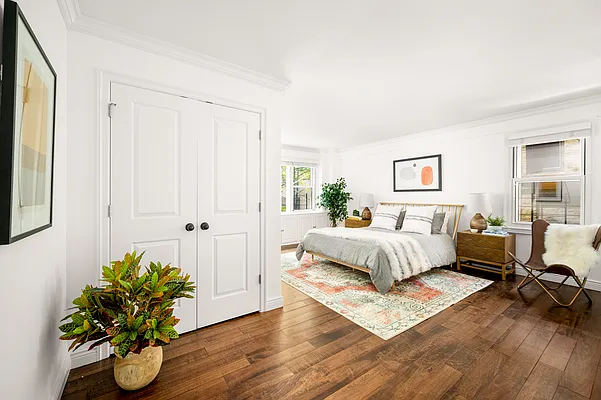 Sold by Compass | media 6